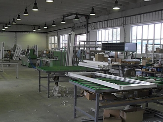 Výrobní hala na plastová okna – Veltrusy